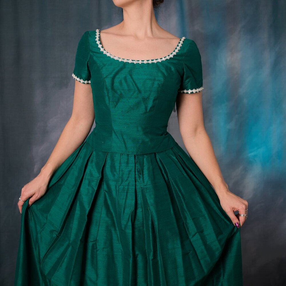 Vintage Emerald Green Raw Silk 2PC Skirt and top